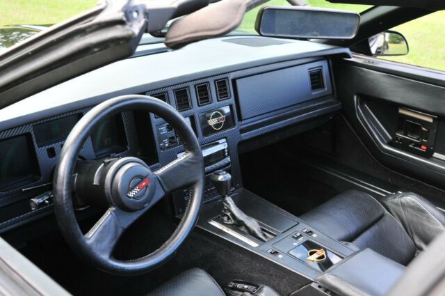 1987 Chevrolet Corvette Coupe - photo 3