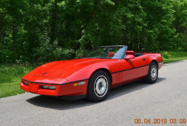 1987 CORVETTE CONVERTIBLE AUTO LOADED ONLY 37300 MILES MINT CONDITION RED ON RED 1987 Chevrolet Corvette CONVERTIBLE LOADED 37,300 MILES