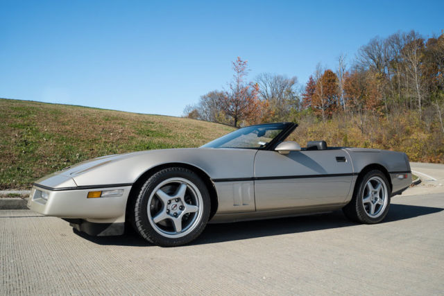 1987 Chevrolet Corvette Convertible