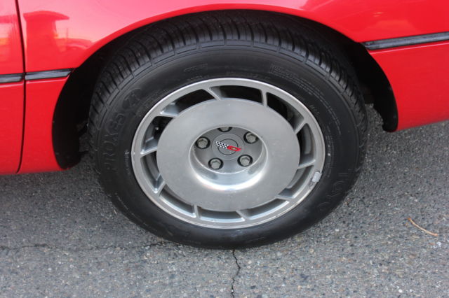 1987 Chevrolet Corvette COUPE TARGE TOP - photo 6