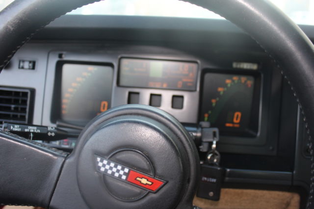 1987 Chevrolet Corvette COUPE TARGE TOP - photo 8
