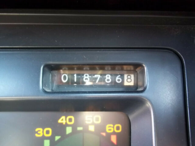 1987 Chevrolet Corvette Leather - photo 10