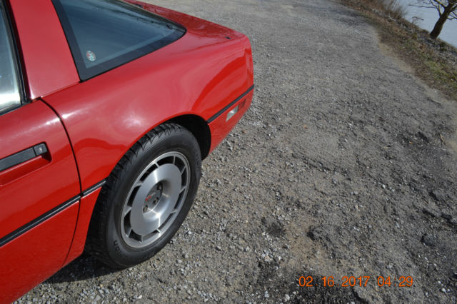 1987 Chevrolet Corvette 2 DOOR - photo 8