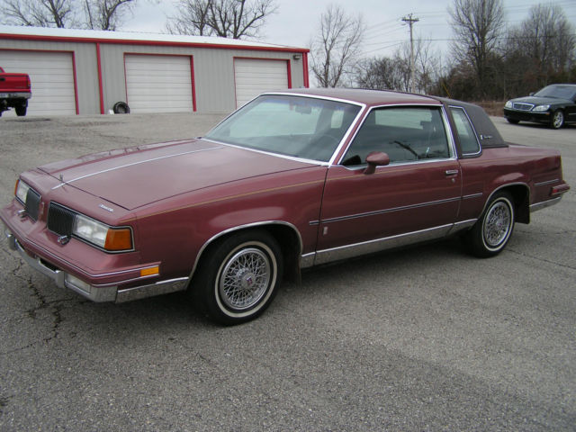 1987 Oldsmobile Cutlass Brougham - photo 8