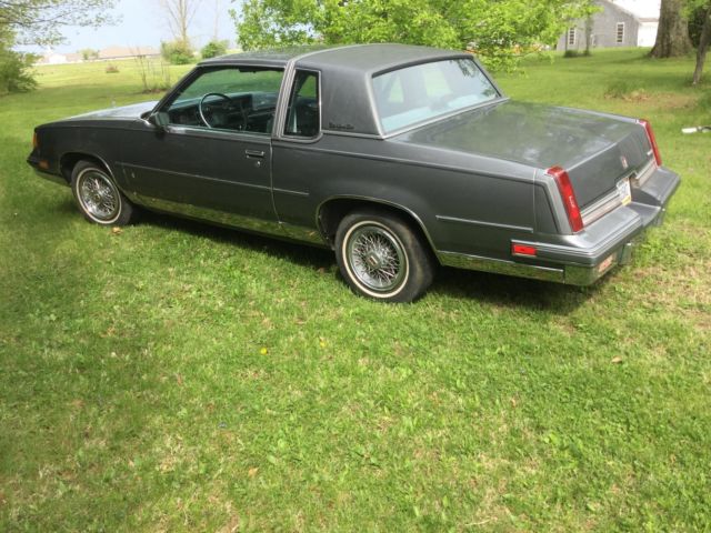 1987 Oldsmobile Cutlass Brougham - photo 4