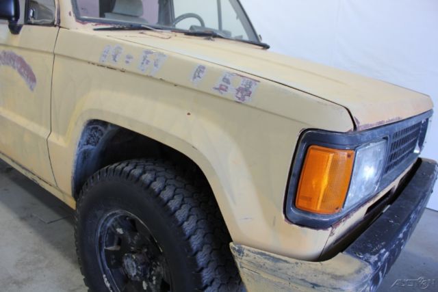 1987 Isuzu Trooper Deluxe - photo 11