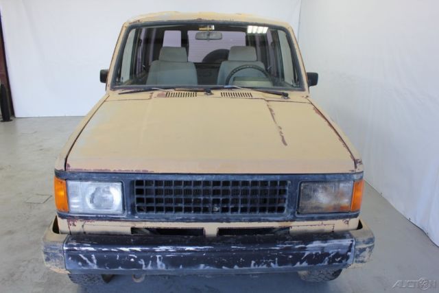 1987 Isuzu Trooper Deluxe - photo 3