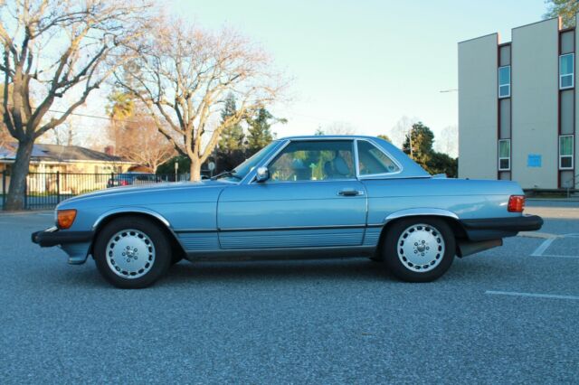 1987 Diamond Blue Metallic Mercedes 560SL, First Paint, One Owner California Car 1987 Mercedes-Benz SL-Class 560SL