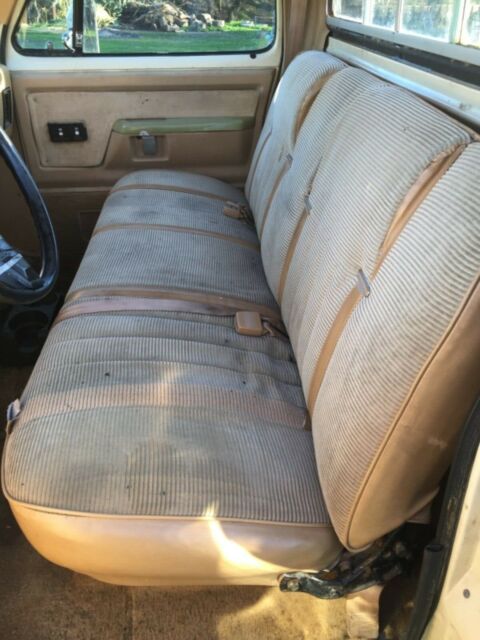 1987 Dodge Ram 1500 - photo 12