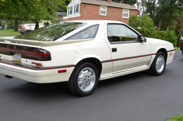 1987 Dodge Daytona - photo 10