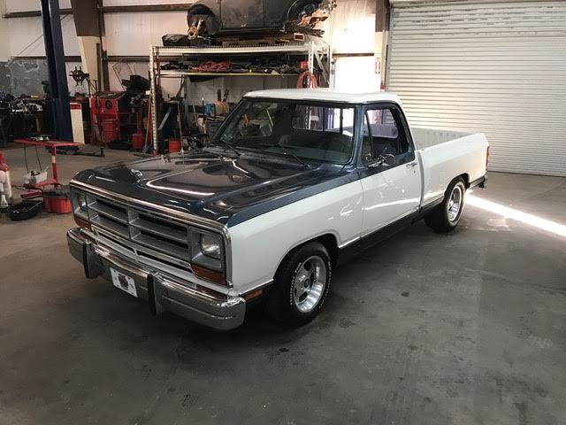 1987 DODGE LE SHORT BOX, Factory original, 360 V8, Auto, Air, All pwr, T tow 1987 Dodge Ram 1500
