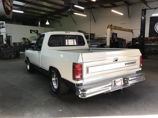 1987 Dodge Ram 1500 - photo 2