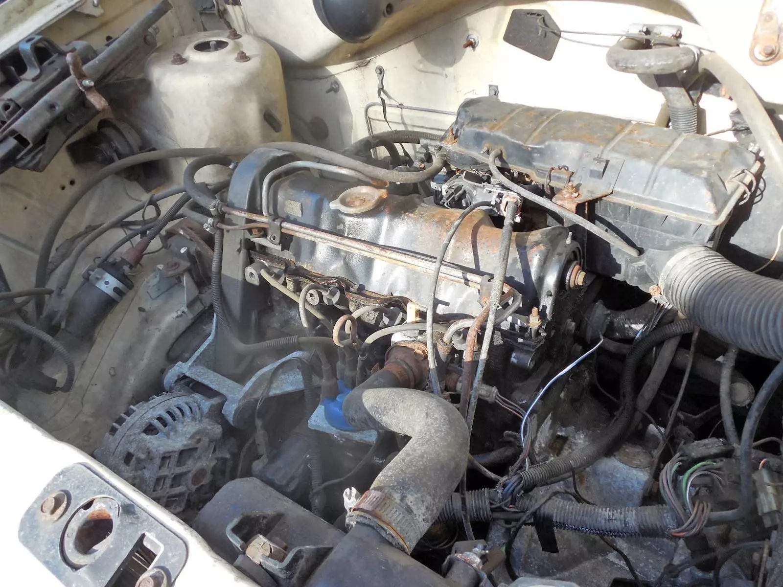 1987 Dodge Caravan - photo 6