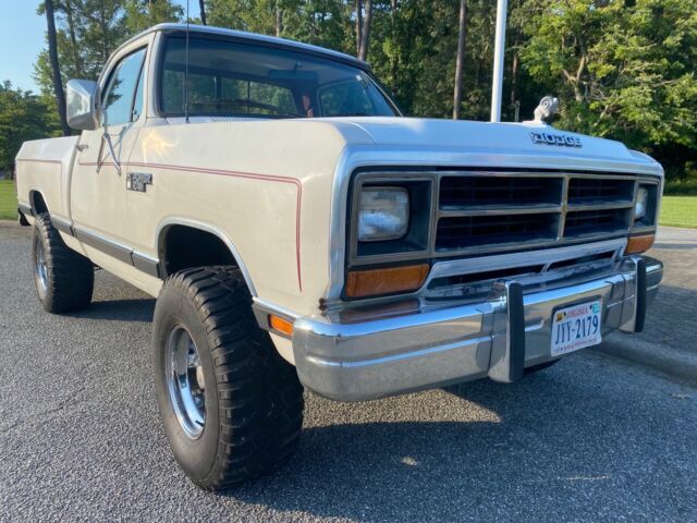 1987 Dodge Power Wagon POWER WAGON W150 4x4 - photo 10