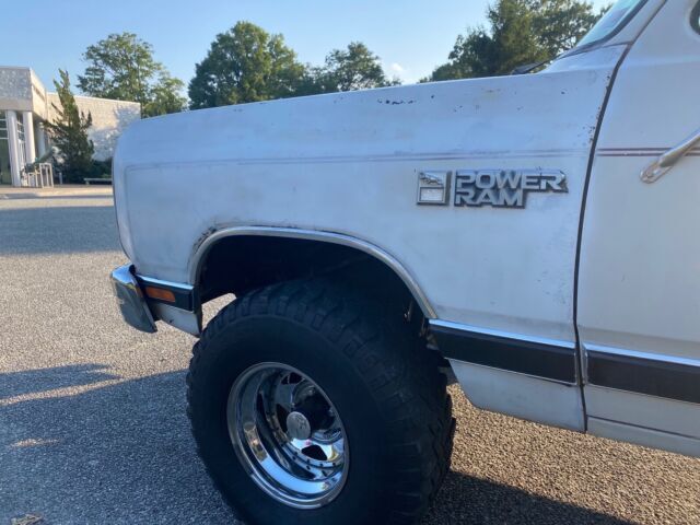 1987 Dodge Power Wagon POWER WAGON W150 4x4 - photo 12