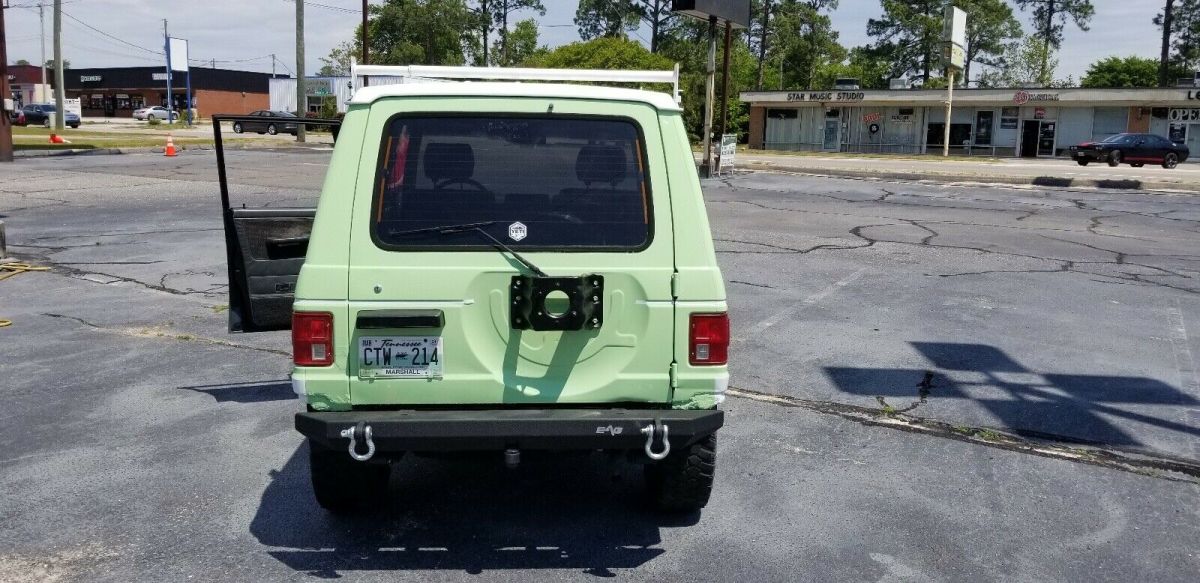 1987 Dodge Raider - photo 3
