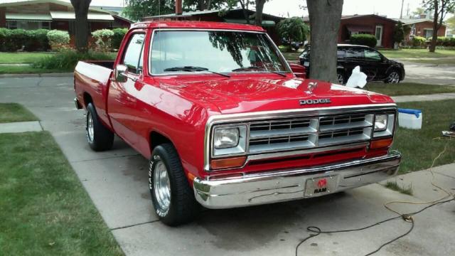 1987 Dodge Ram 1500 - photo 2