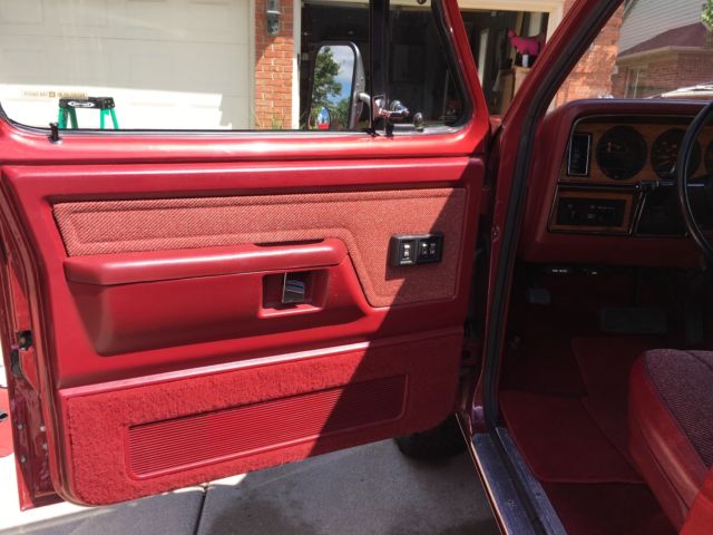 1987 Dodge Ramcharger LE - photo 11