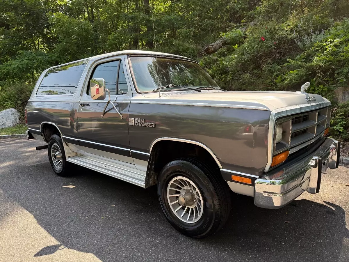 1987 Dodge Ramcharger 150 70k Miles Very Clean Solid Truck Unmolested MUST SEE! 1987 Dodge Ramcharger AW-100