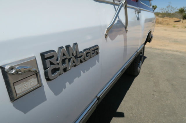 1987 Dodge Ramcharger 1987 DODGE RAMCHARGER 150LE 4X4 5.9L V8 AC - photo 7