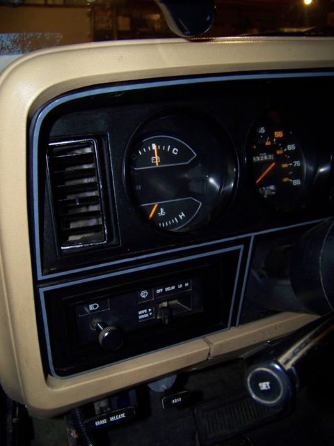1987 Dodge Ramcharger - photo 6