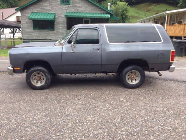 1987 Dodge Ramcharger 4x4 318 Automatic Parts Project Mud Truck SUV Restorable 1987 Dodge Ramcharger Custom