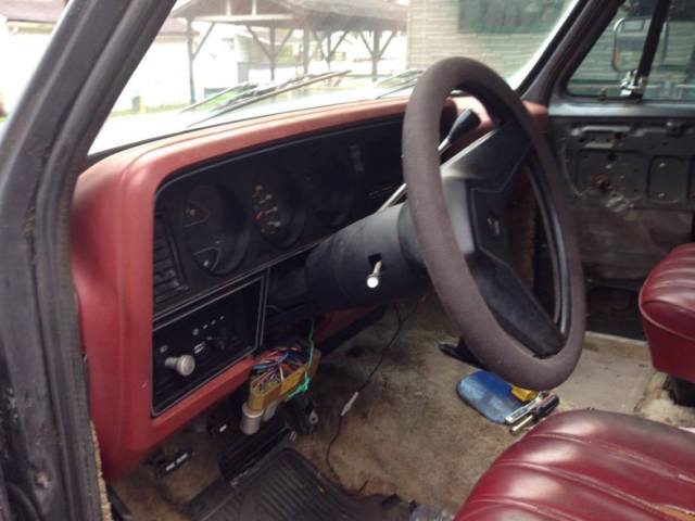 1987 Dodge Ramcharger Custom - photo 7