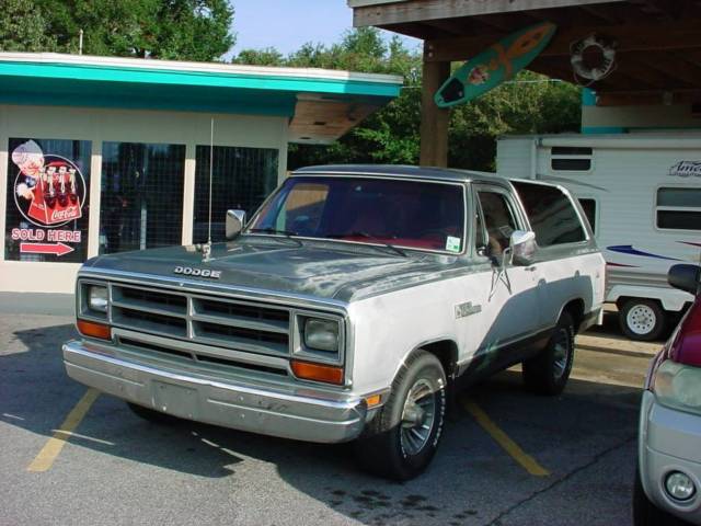 1987 Dodge Ramcharger SLT - photo 12