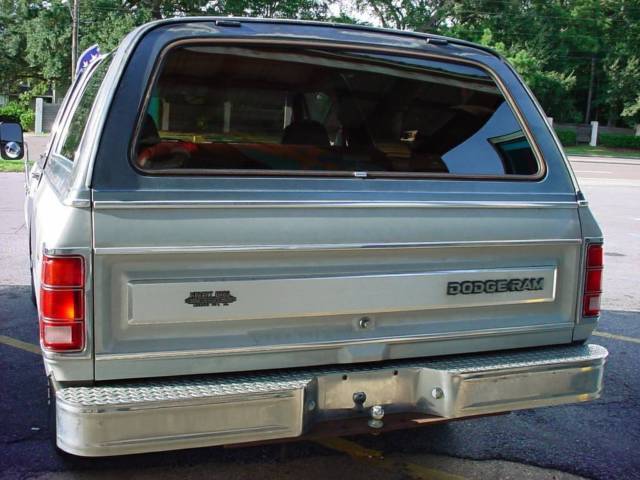 1987 Dodge Ramcharger SLT - photo 5