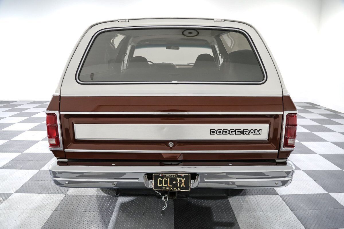 1987 Dodge Ramcharger - photo 6