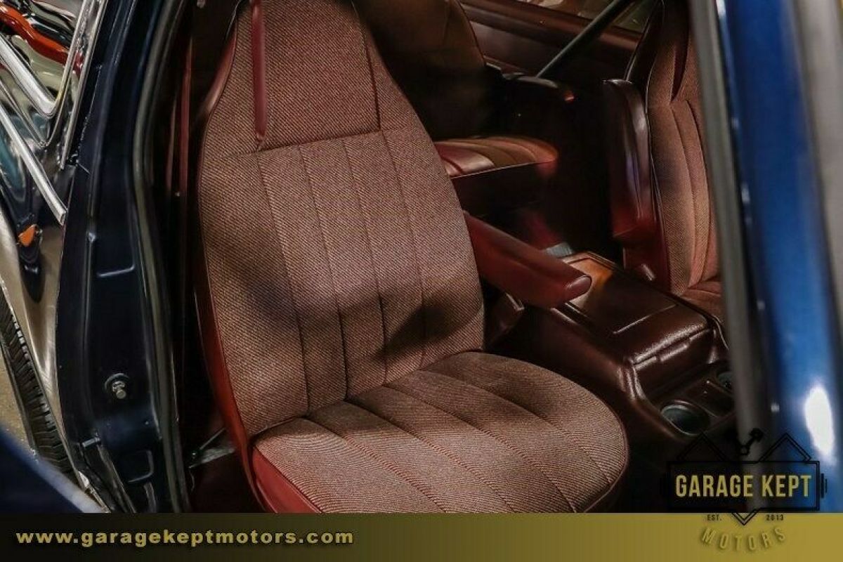 1987 Dodge Ramcharger AW-100 - photo 4