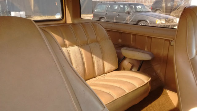 1987 Dodge Ramcharger - photo 9