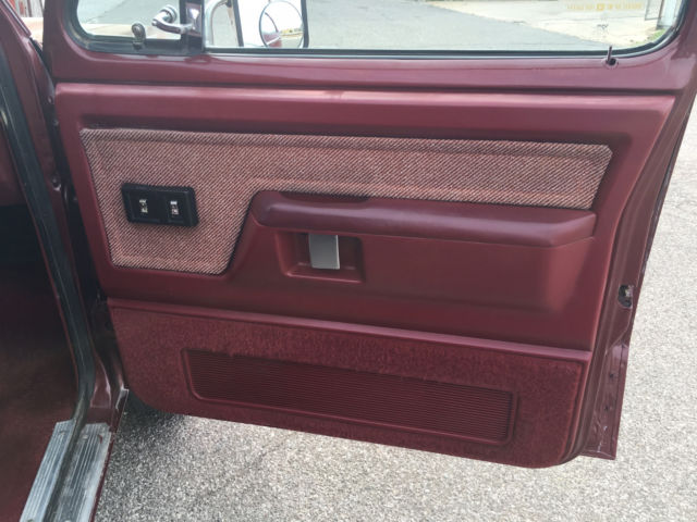 1987 Dodge Ramcharger - photo 10