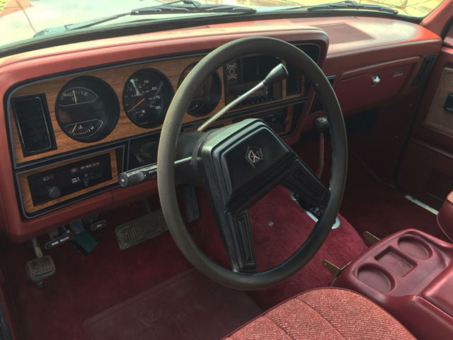 1987 Dodge Ramcharger - photo 6