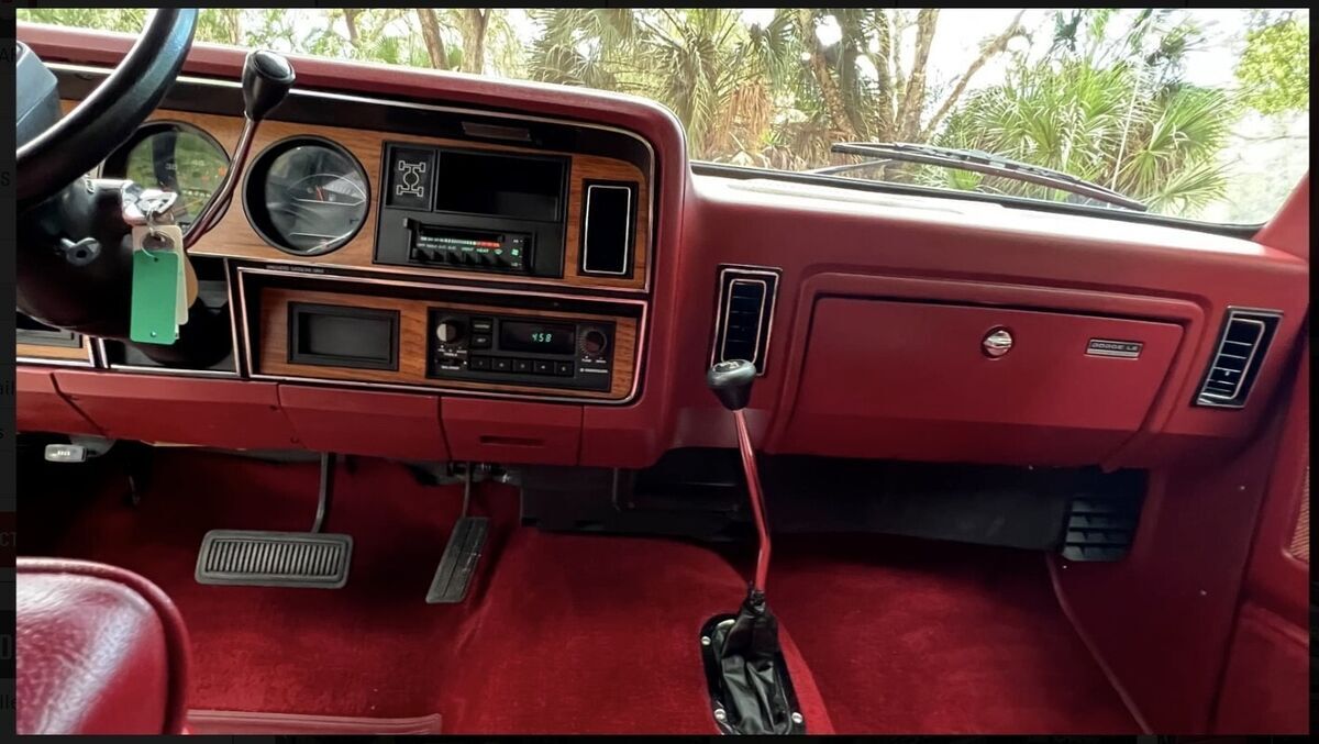 1987 Dodge Ramcharger LE - Prospector III Package - photo 12