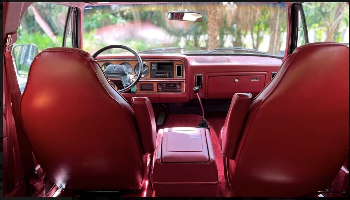 1987 Dodge Ramcharger LE - Prospector III Package - photo 4