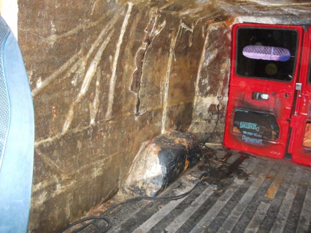 1987 Dodge Ram Van - photo 10