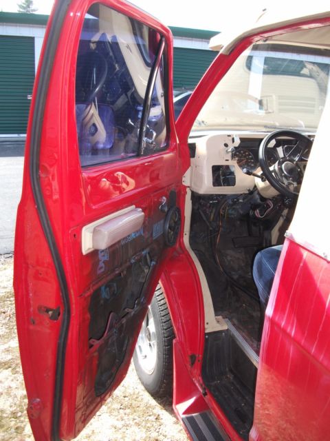 1987 Dodge Ram Van - photo 7