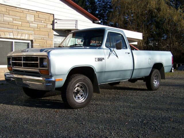 1987 Dodge Other Pickups Pick-Up 4X4 - photo 2