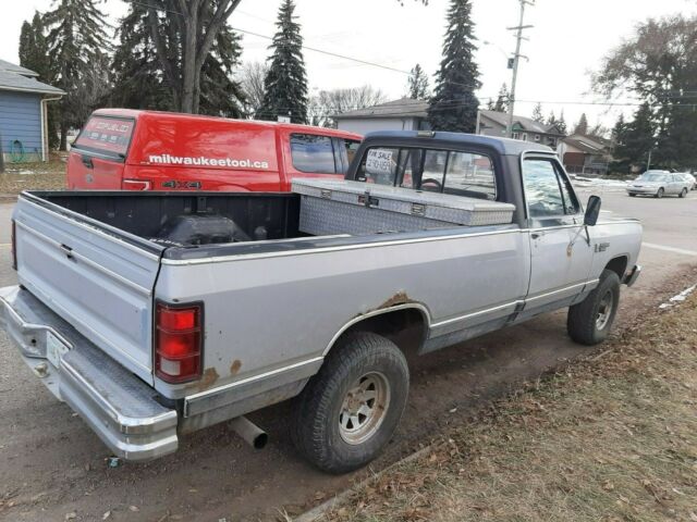 1987 Dodge Power Wagon - photo 2