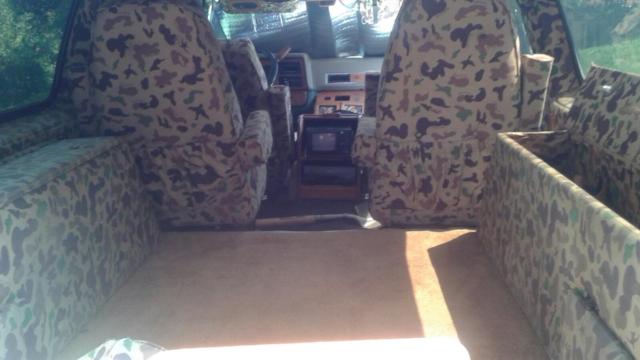1987 GMC Suburban - photo 7