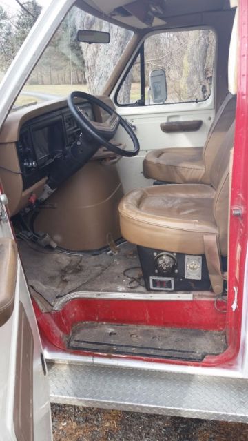 1987 Ford E-Series Van - photo 10