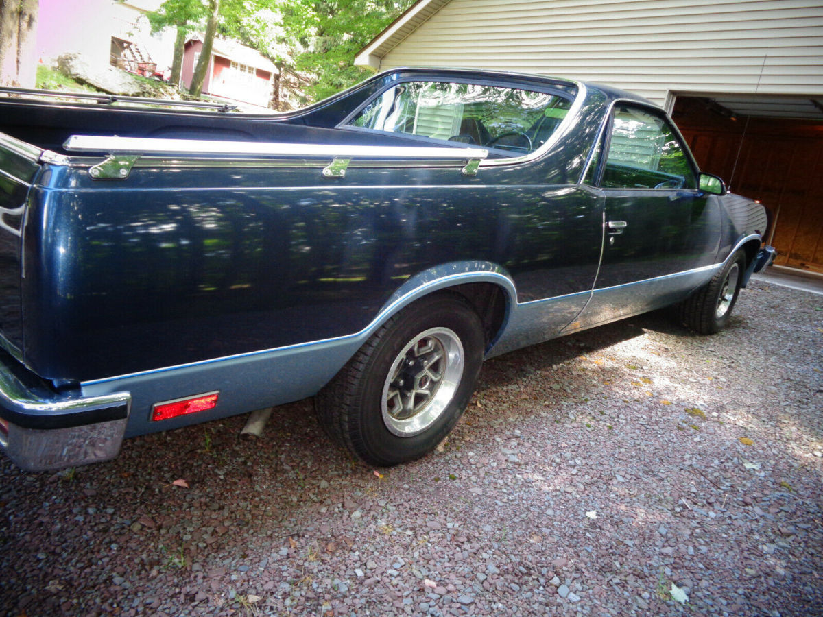 1987 GMC Suburban - photo 11