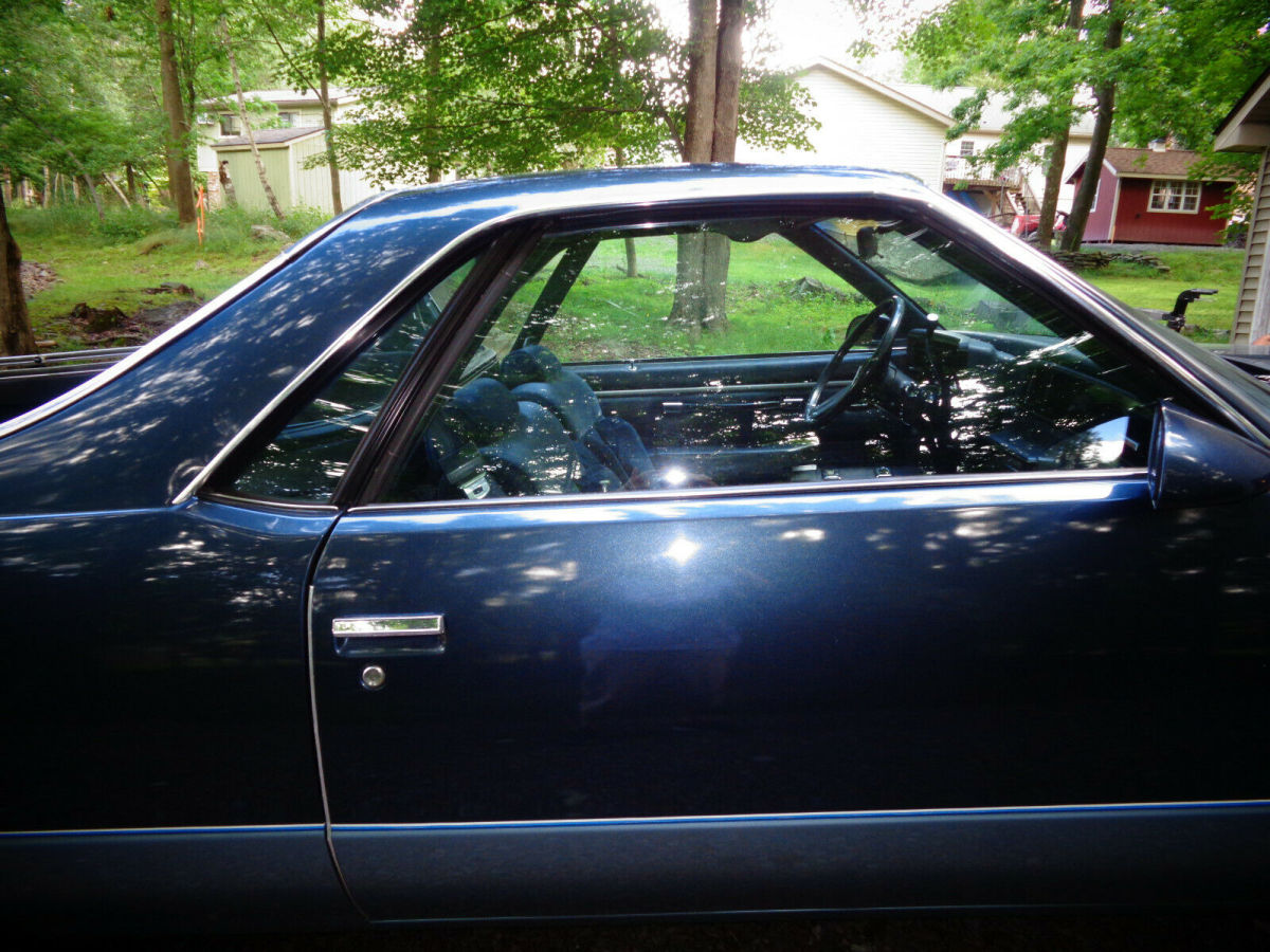 1987 GMC Suburban - photo 7