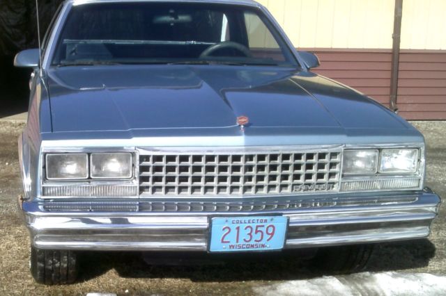 1987 Chevrolet RWD - photo 2