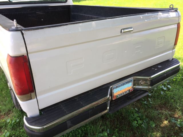 1987 Ford F-150 XL - photo 2