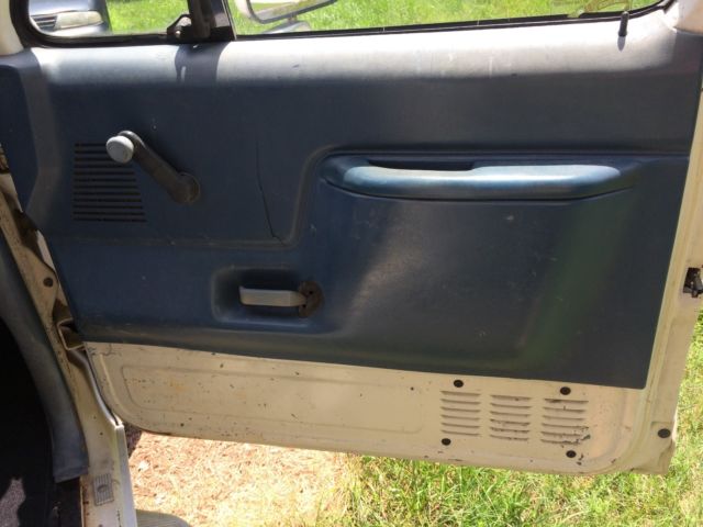1987 Ford F-150 XL - photo 9