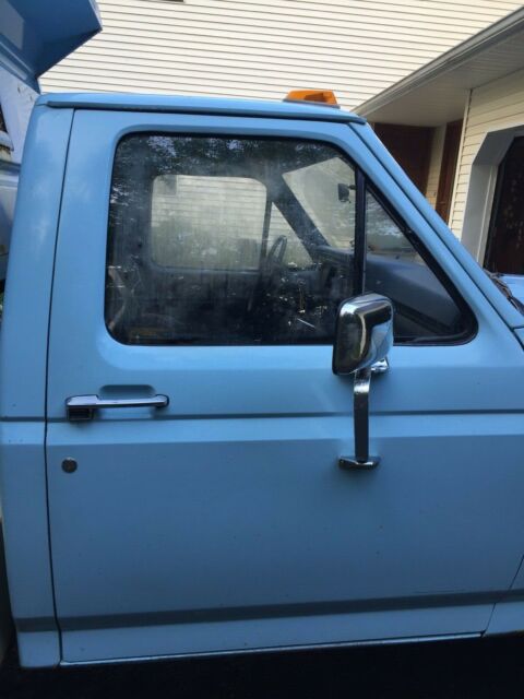 1987 Ford F-350 - photo 6
