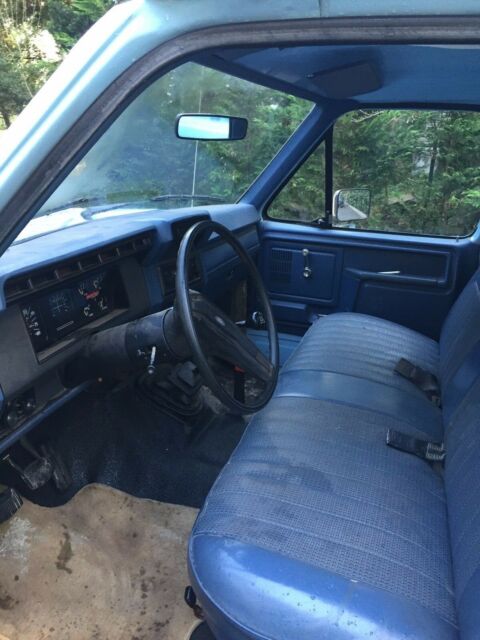 1987 Ford F-350 - photo 9
