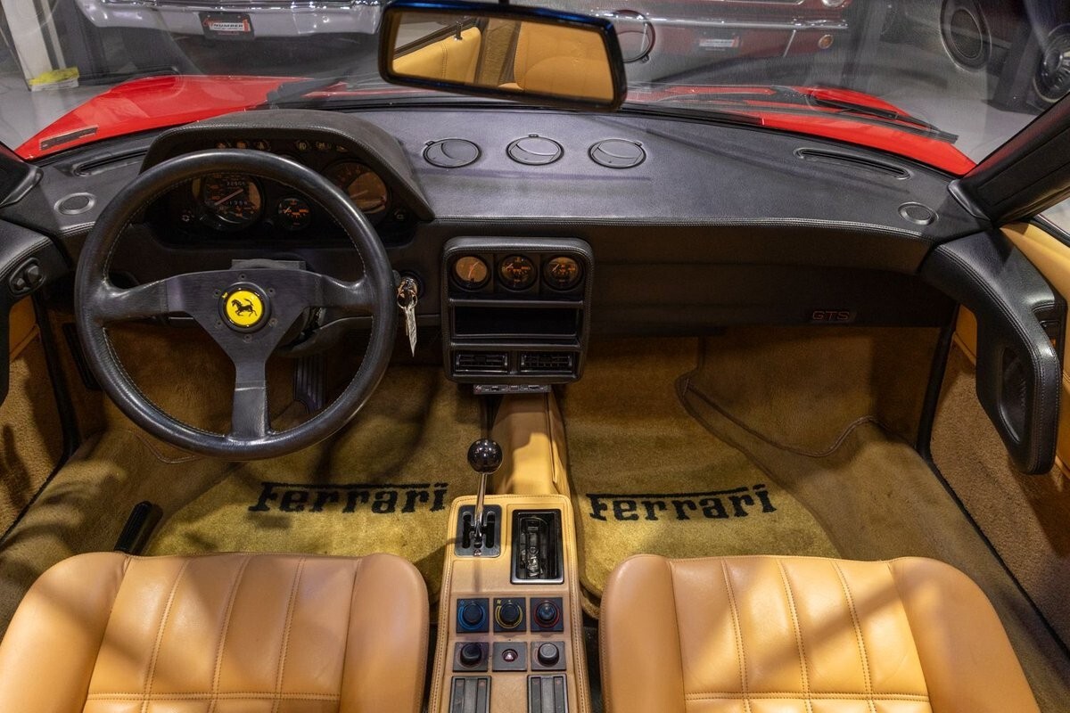 1987 Ferrari 328 GTS - photo 5